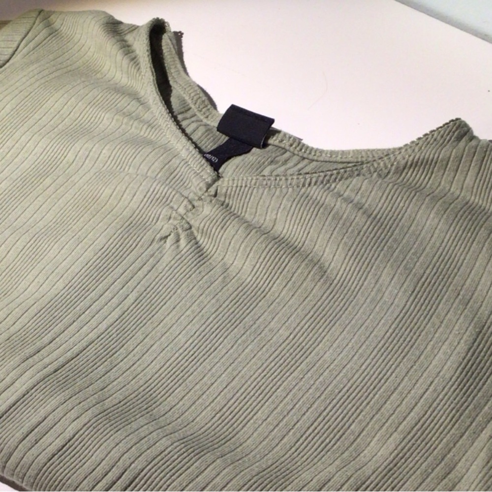 Olive Ribbed Short Sleeve Tee with Lettuce Hem